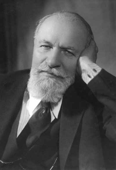 Vladimir Nemirovich-Dantchenko (1858-1943), acteur, metteur en scène, co-fondateur avec Stanislavski du Théâtre d